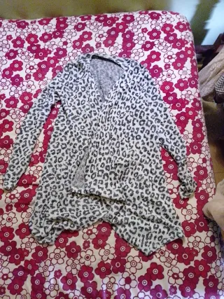 Chaqueta leopardo talla única