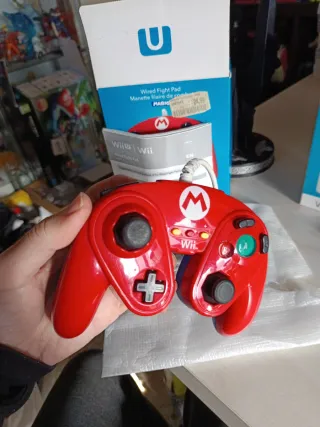 Mando Wired Fight Pad Mario Wii U