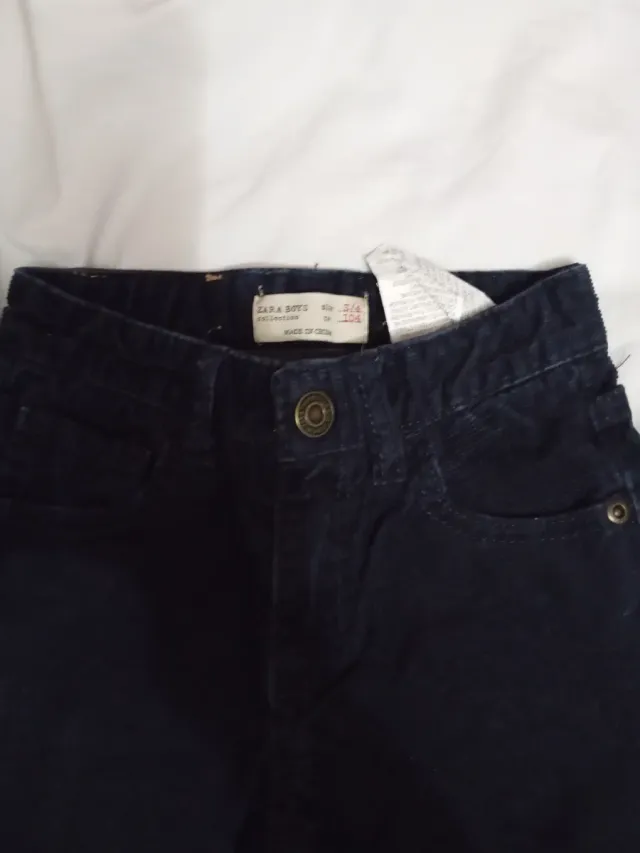 3 Pantalón chándal niño 104cm 1 pantalón pana 104