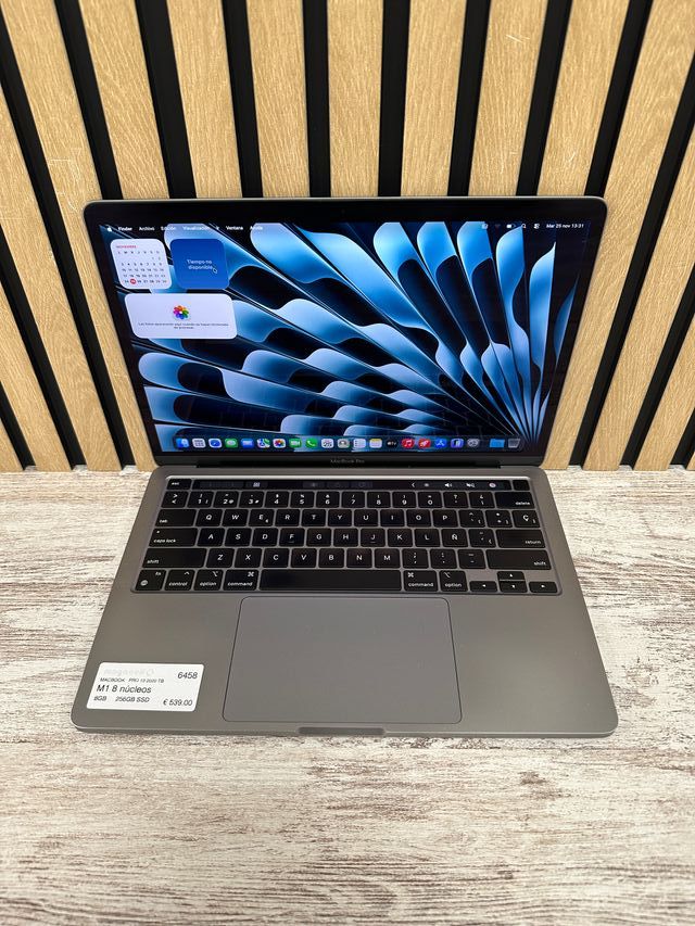 MacBook Pro 13" 2020 TB M1 8gb 256gb SSD