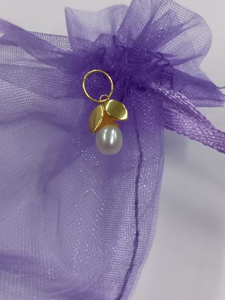 Dije Oro 18k con Perla Blanca