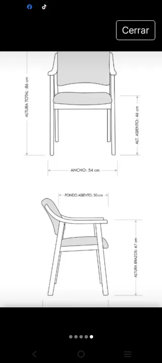 Butacas de madera nogal tapizadas.