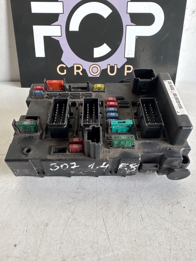 Caja fusibles BSM B2 9644038780