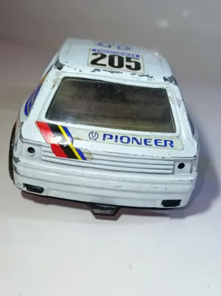 CARROCERÍA PEUGEOT 205 TURBO 1/25 MIRA