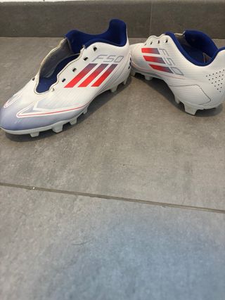 Botas de fútbol Adidas Predator y f50 niño
