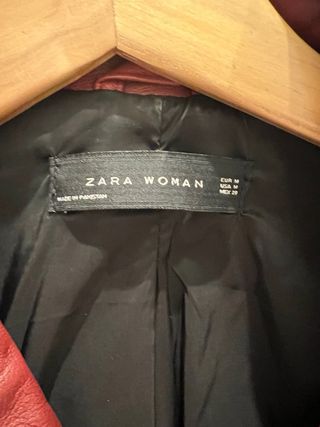 Chaqueta cuero sintético Zara Roja Talla S