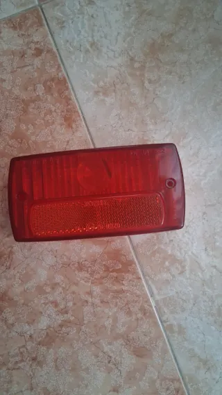 Tulipa trasera moto clásica