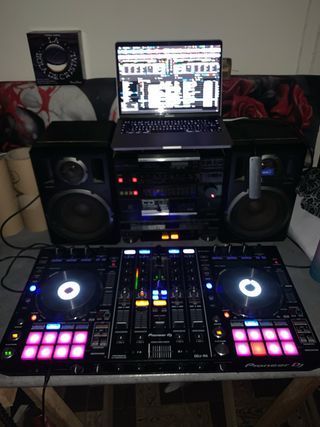 Controlador DJ Pioneer DDJ-RX