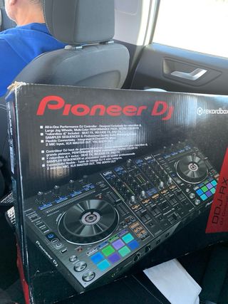 Controlador DJ Pioneer DDJ-RX