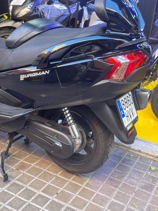 Suzuki Burgman 650 Executive