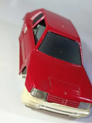 CARROCERÍA PEUGEOT 205 TURBO BURAGO 1/24