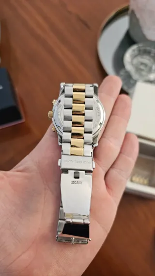 Michael Kors Dorado y Plateado