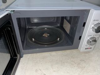 Microondas ROMMER blanco
