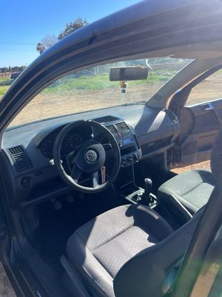 COCHE VOLKSWAGEN POLO