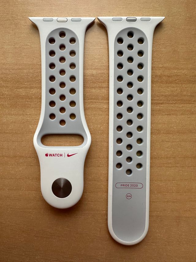 Apple Watch X Nike 44mm. Pride Edition 2020 Band