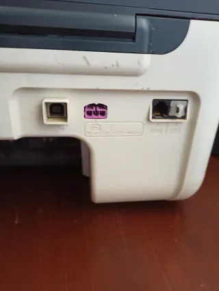 Torre HP Pavilion Negra y Plateada