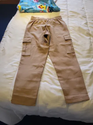 Pantalón cargo beige Talla S
