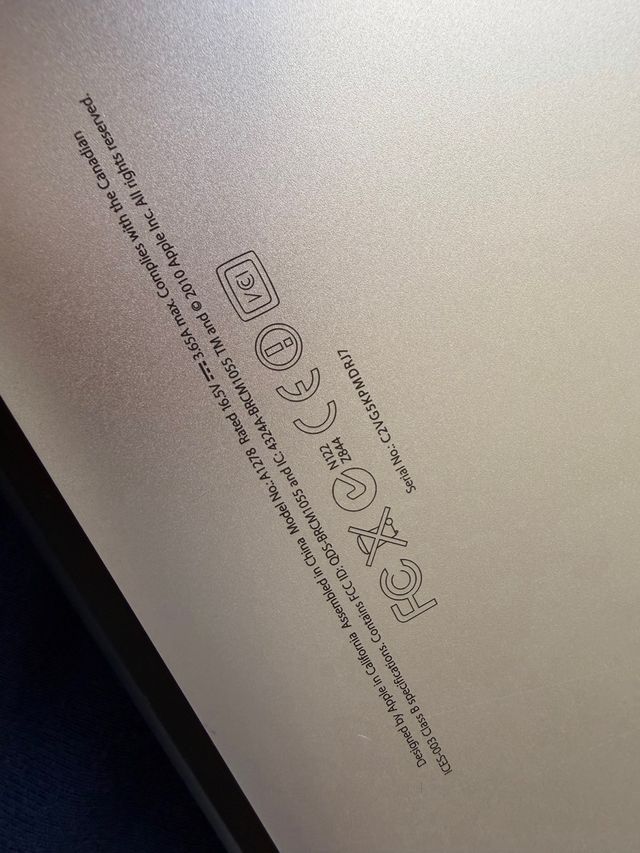 MacBook Pro Apple Plata