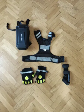 Bolsa, Chaleco y Guantes Patinete