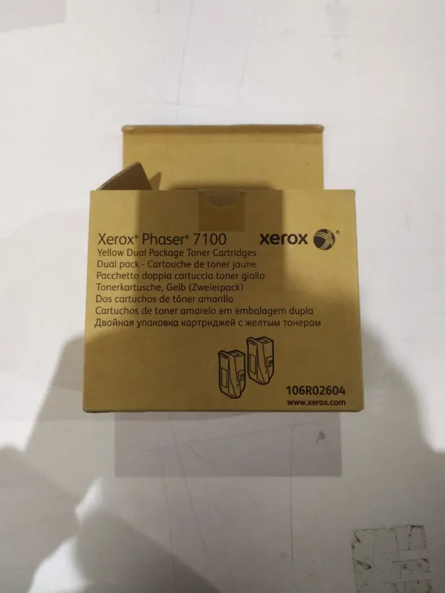 Xerox Phaser 7100  Tóner Amarelo 106R02604