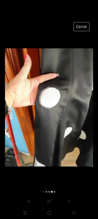 Vestido de fiesta con lunares