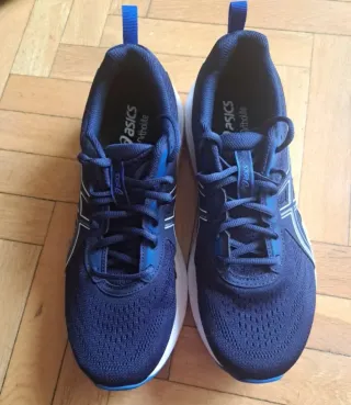 Zapatillas ASICS GEL Windhawk.NUEVAS.Talla 43.5.