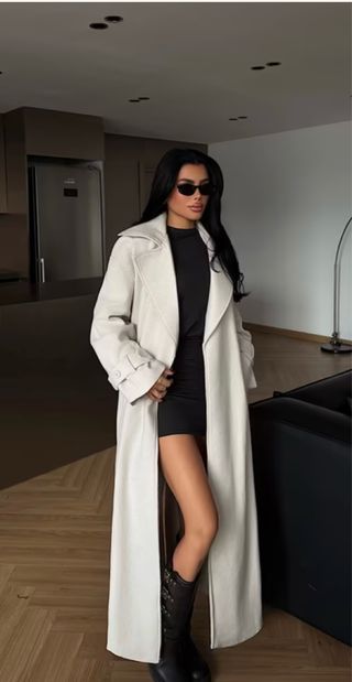 Cappotto lungo bianco elegante monopetto lungo