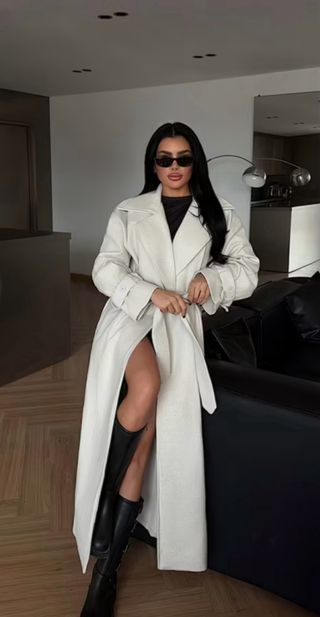Cappotto lungo bianco elegante monopetto lungo
