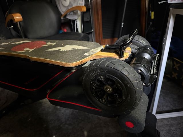 Longboard Eléctrico HOTA 175x50