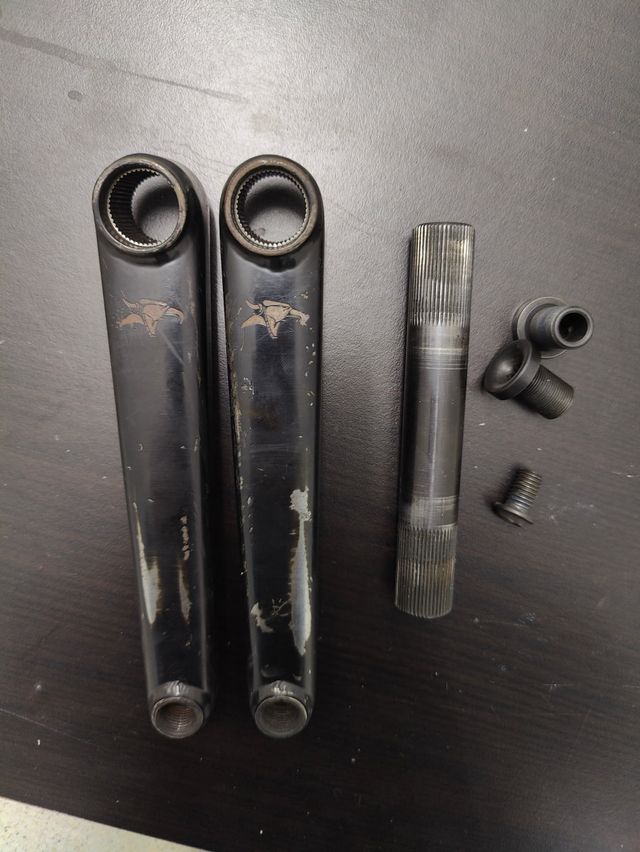 Bielas Animal Akimbo 175 BMX