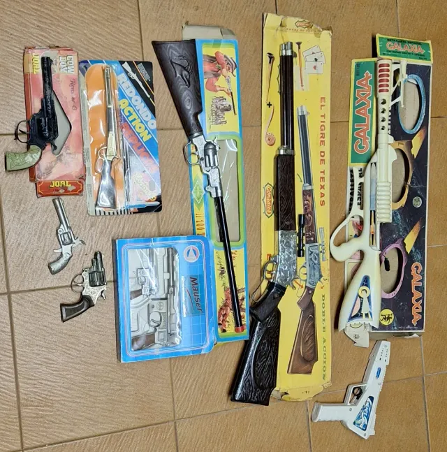 Pistole giocattolo antiche (varie)