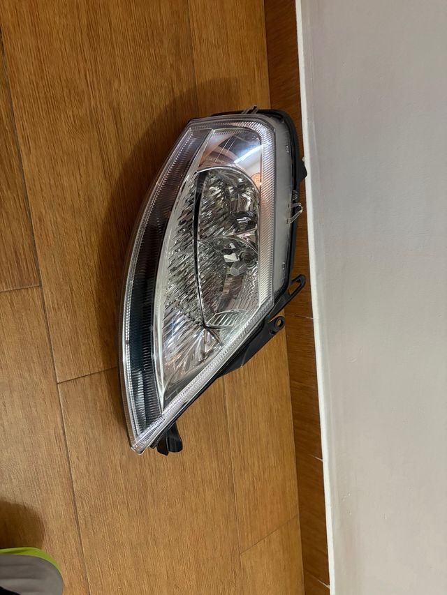 Faro delantero Citroën C3