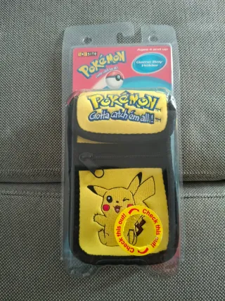 Funda Game Boy Pokémon Pikachu