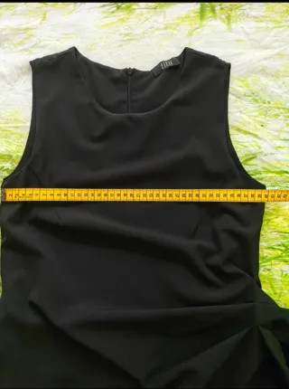 Abito asimmetrico pois