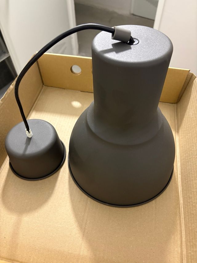 Lámpara colgante Ikea gris