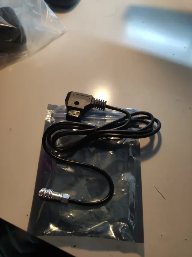 Cable conexión monitor BNC a DVI