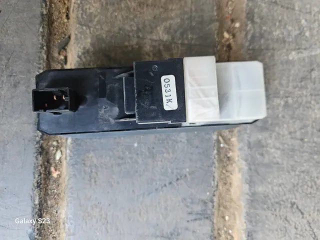 Botonera Elevalunas Suzuki Grand Vitara 2003