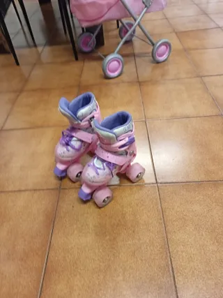 Patines de 4 ruedas para niña rosa talla 28