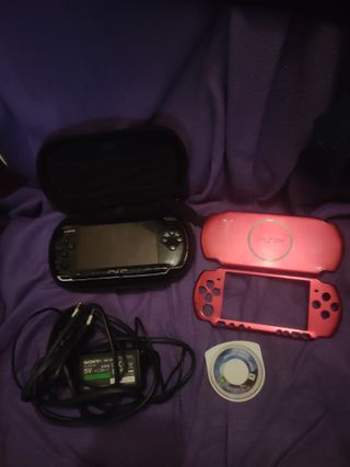 PSP 3004 Negra con Accesorios