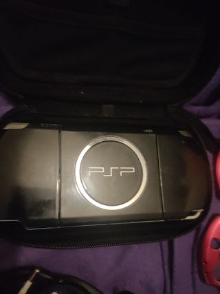 PSP 3004 Negra con Accesorios