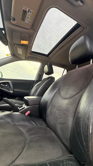 Toyota RAV4 2.2 D-4D Executive