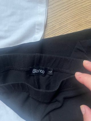 Pack Leggings Negros + Camiseta Blanca