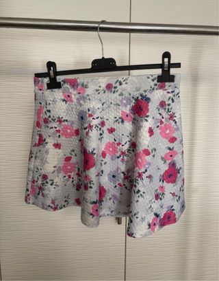 Minigonna Benetton floreale trapuntata