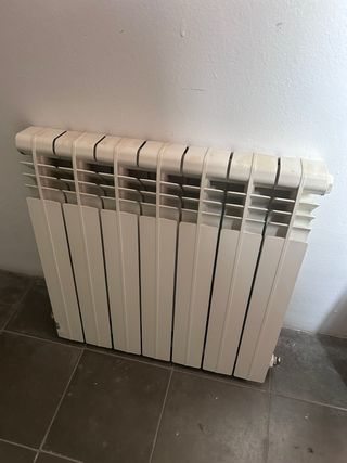 Radiador de agua 7 elementos, perfecto estado