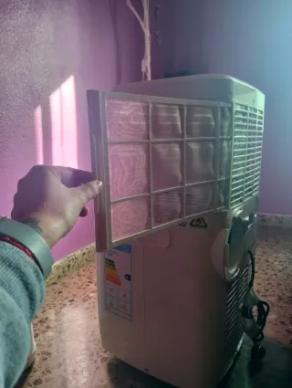 Pingüino Frío Aire Acondicionado Portátil