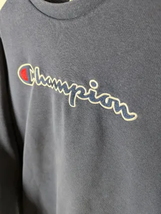 Sudadera Champion Logo Bordado Azul Marino