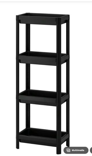 Scaffale angolare e due scaffali