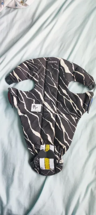 Mochila porteo Babybjörn COMO NUEVA