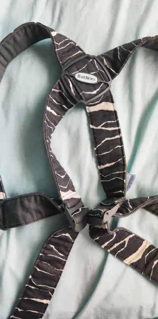 Mochila porteo Babybjörn COMO NUEVA