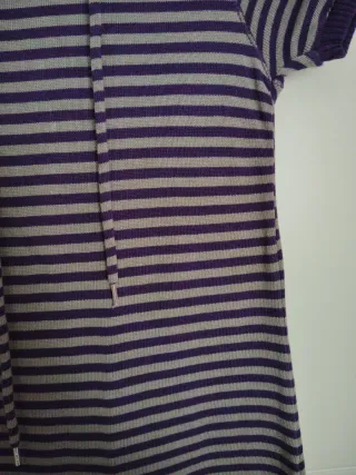 Vestido de rayas con capucha